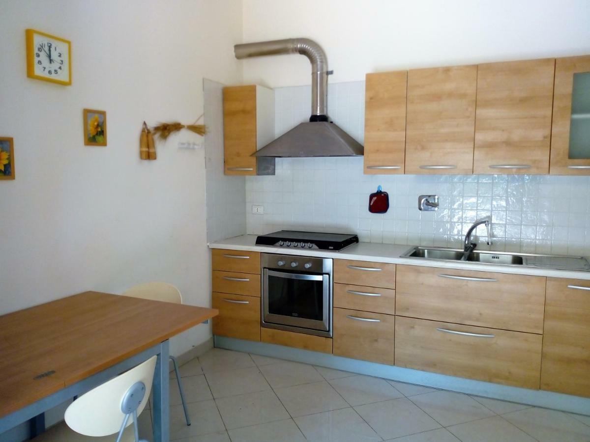 Hotel Residence Noto Marina Екстер'єр фото