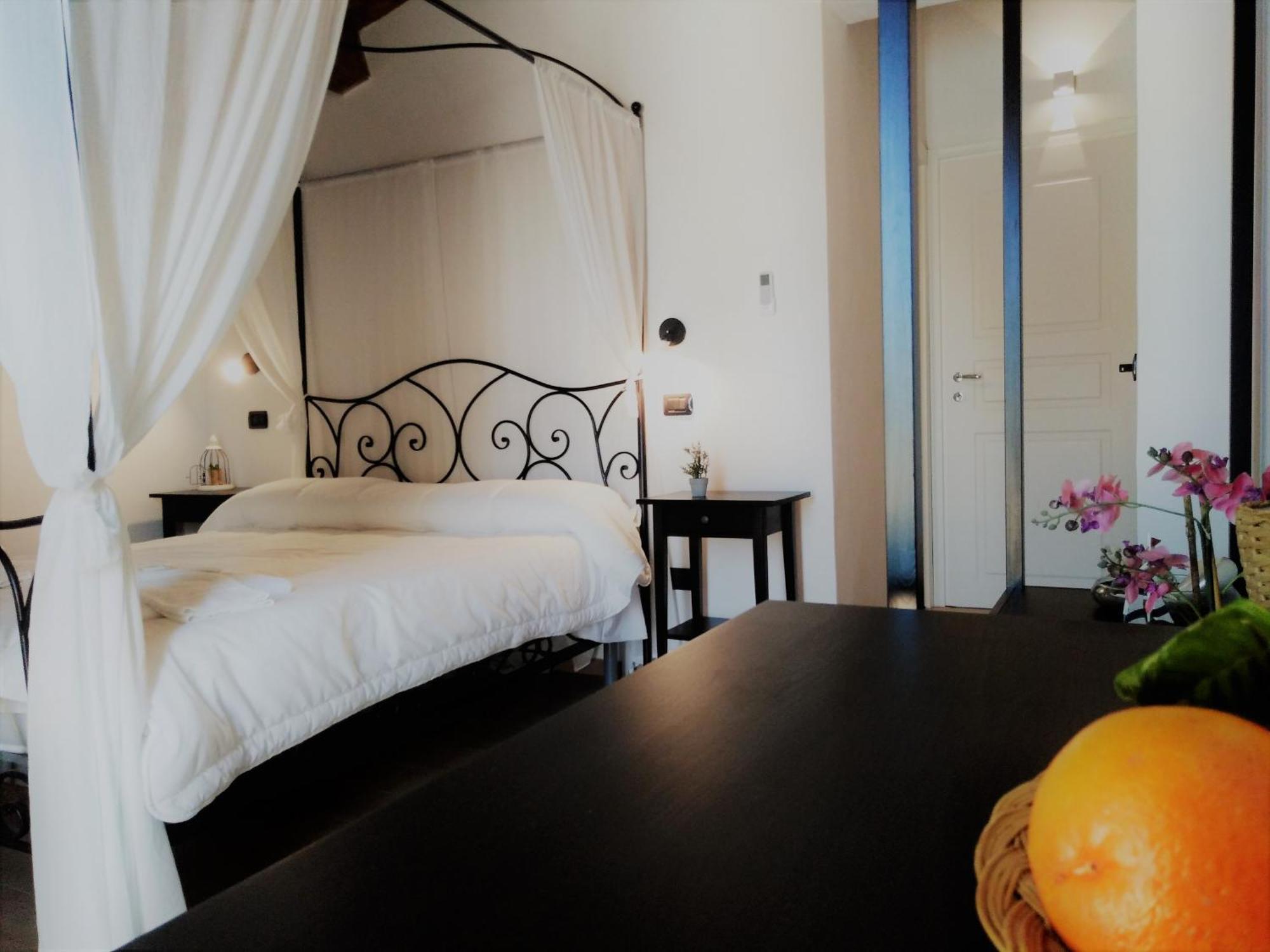 Hotel Residence Noto Marina Екстер'єр фото