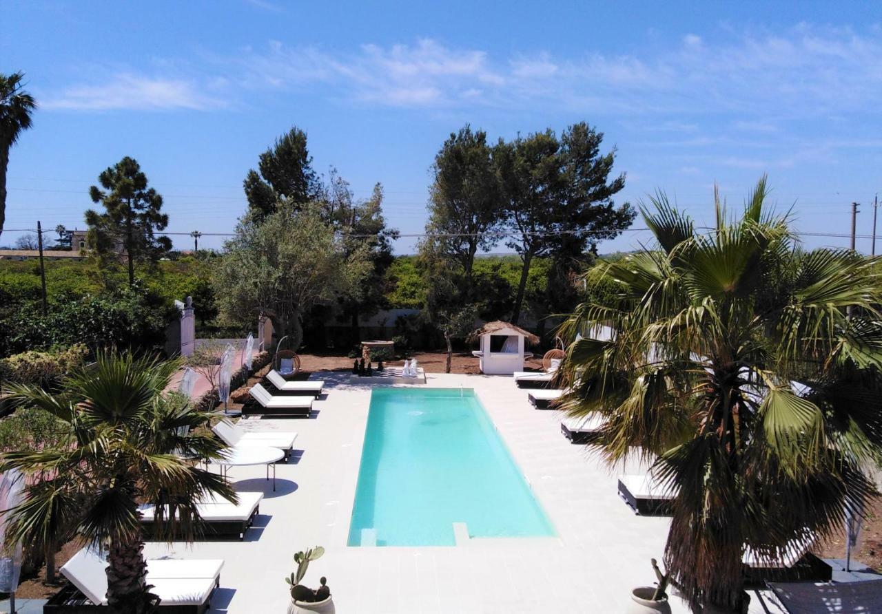 Hotel Residence Noto Marina Екстер'єр фото