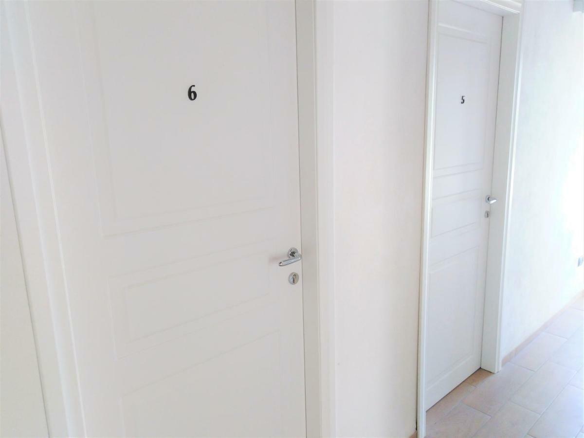 Hotel Residence Noto Marina Екстер'єр фото