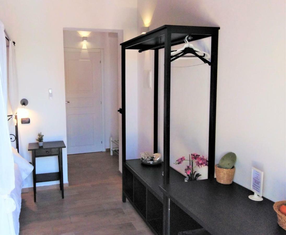 Hotel Residence Noto Marina Екстер'єр фото
